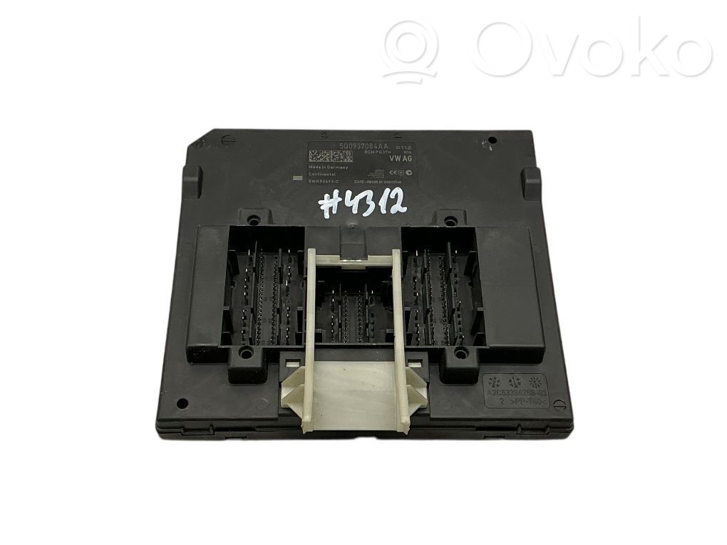 Module confort   5Q0937084AA,5Q0937084AA