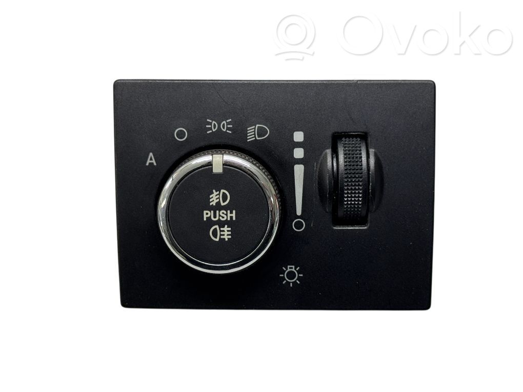 Jeep Grand Cherokee Comutator lumini 