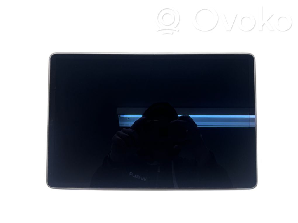 Tesla Model 3 Screen/display/small screen 