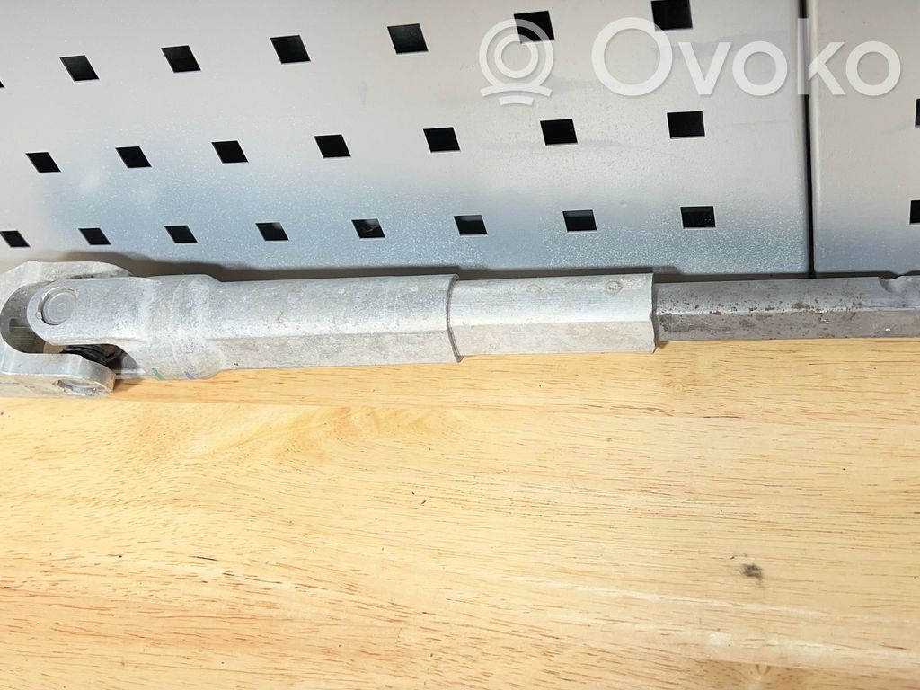 BMW X3 E83 Steering column universal joint 