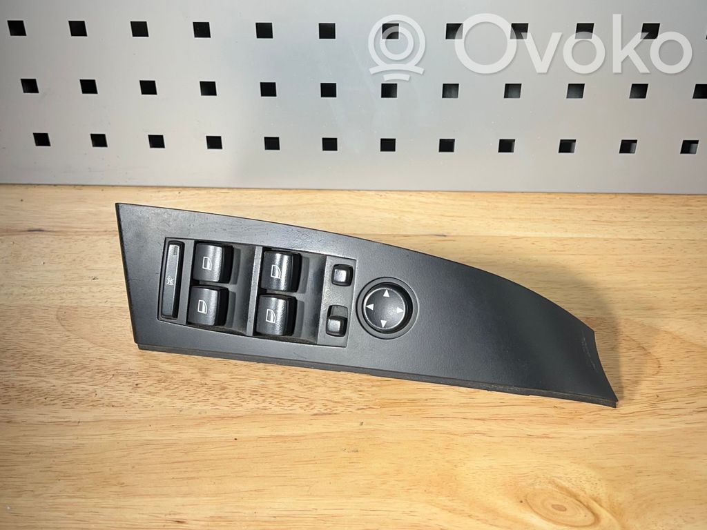 Electric window control switch   6951909,391541