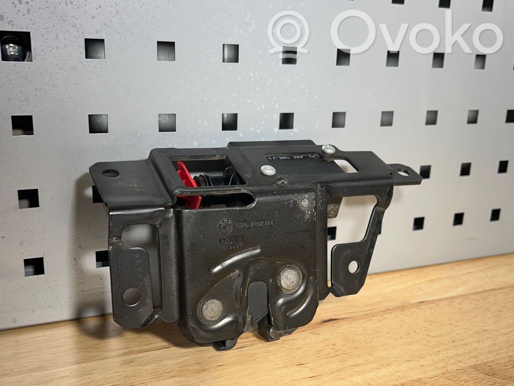 Tailgate/trunk/boot lock/catch/latch   7057364,51247057364