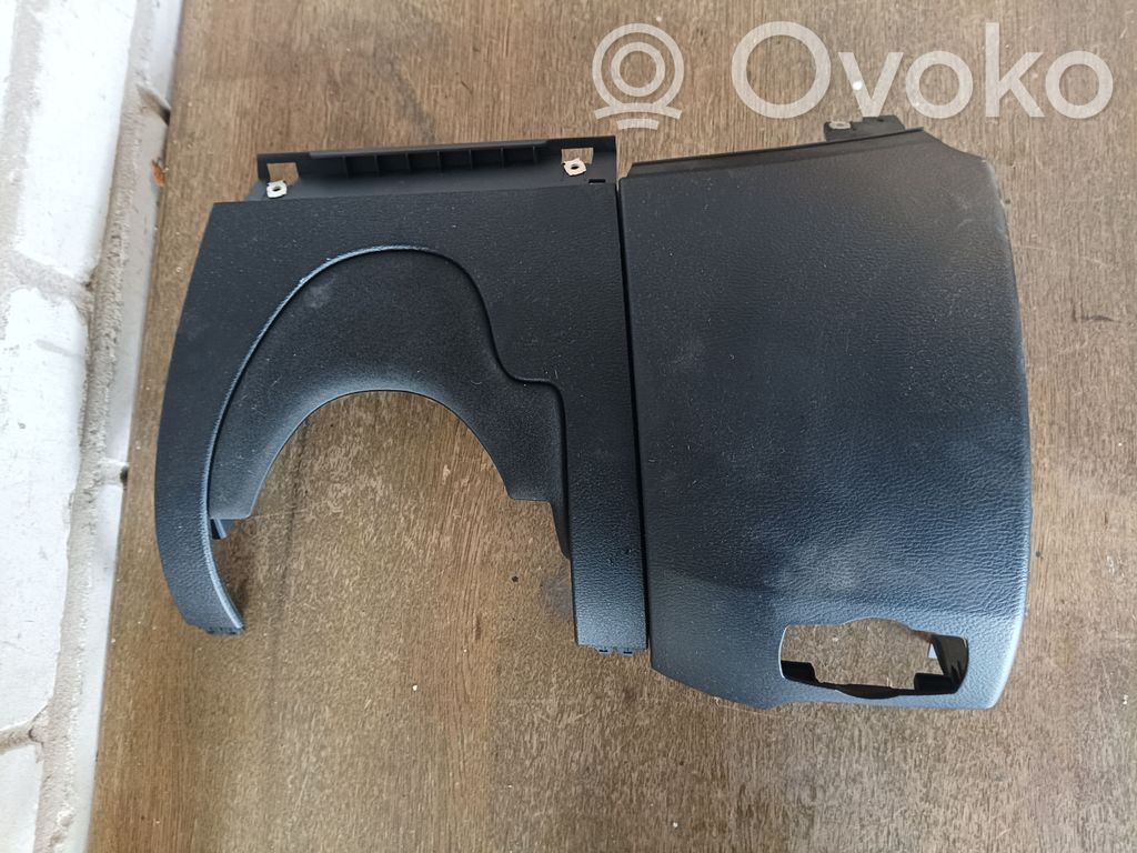 Dashboard side end trim   1841652,299228506