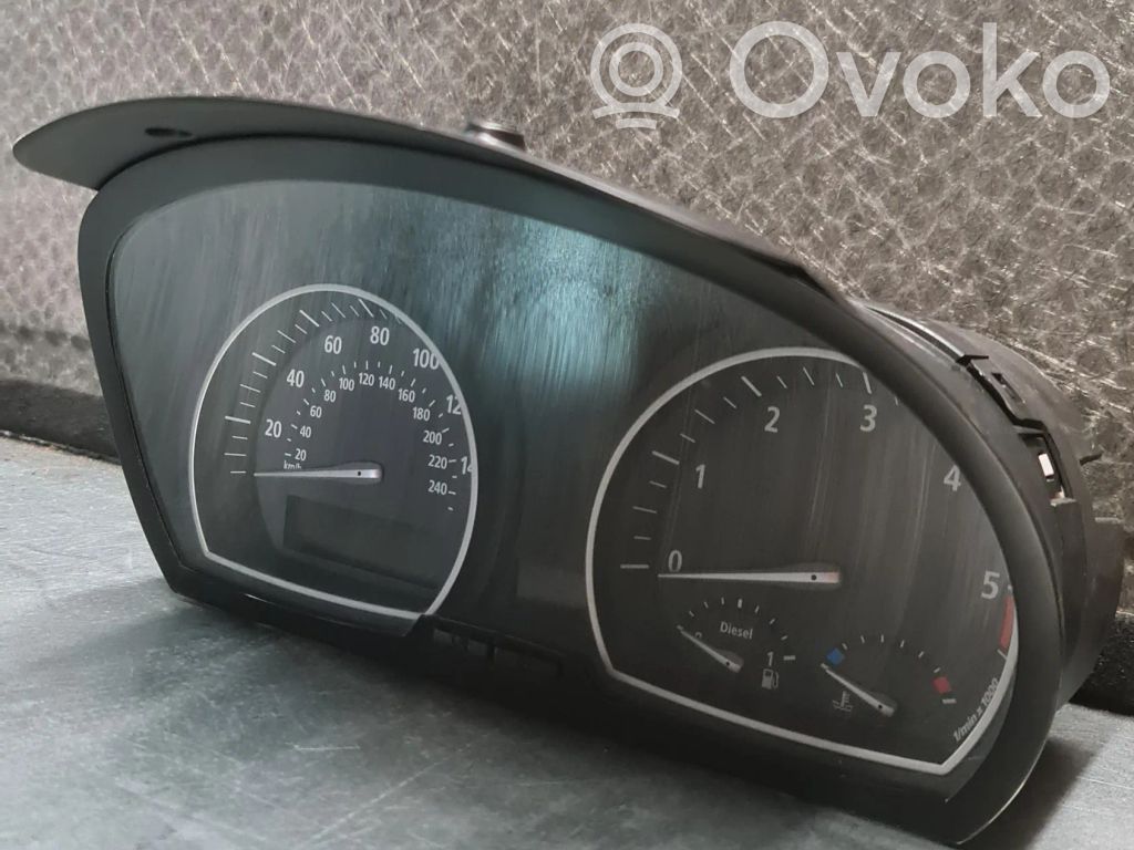 BMW X3 E83 Nopeusmittari (mittaristo) 
