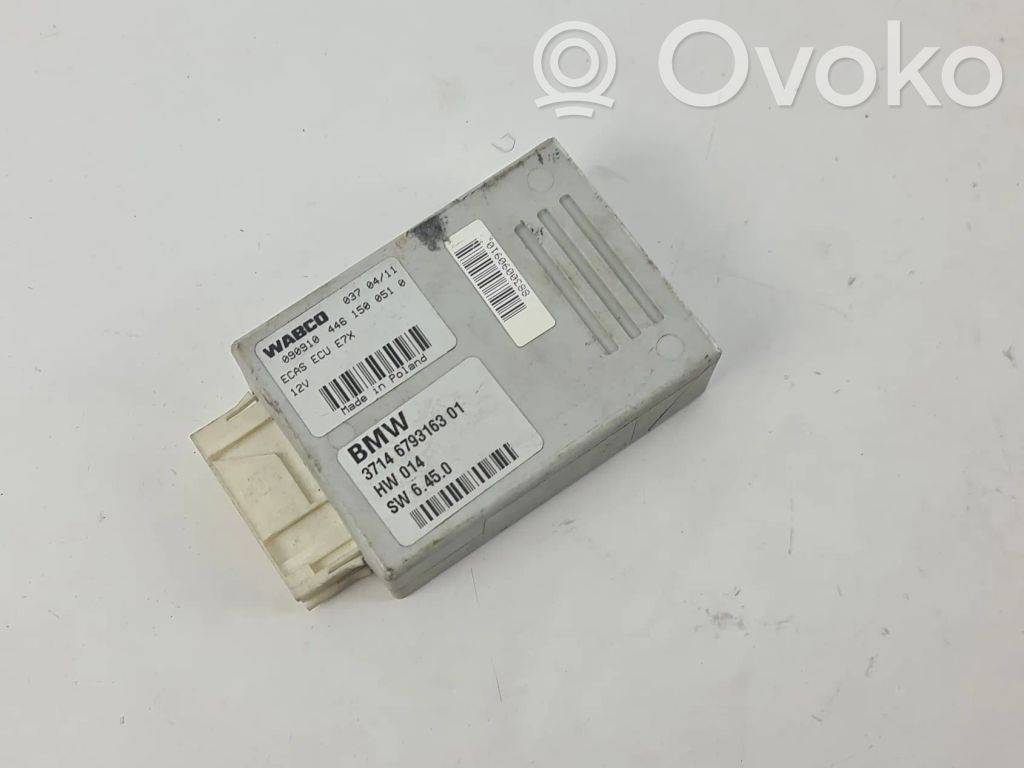 Módulo de control de la suspensión neumática (trasera)   6793163