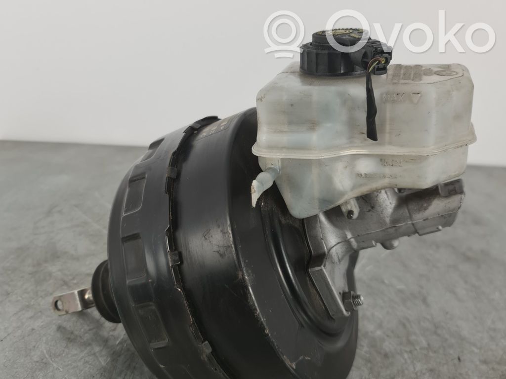 BMW 3 E90 E91 Brake booster 