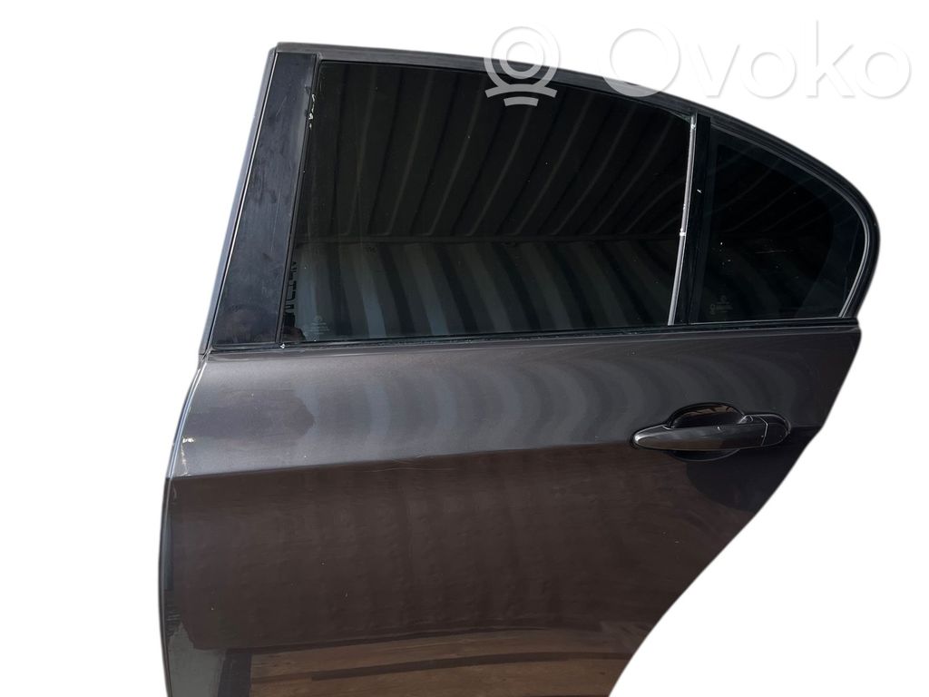 BMW 3 E90 E91 Galinės durys 