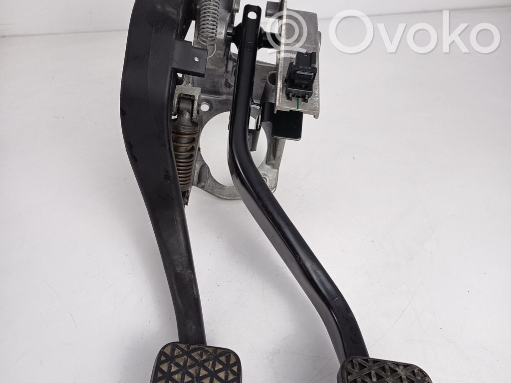 Conjunto de pedal   2283725,6761310