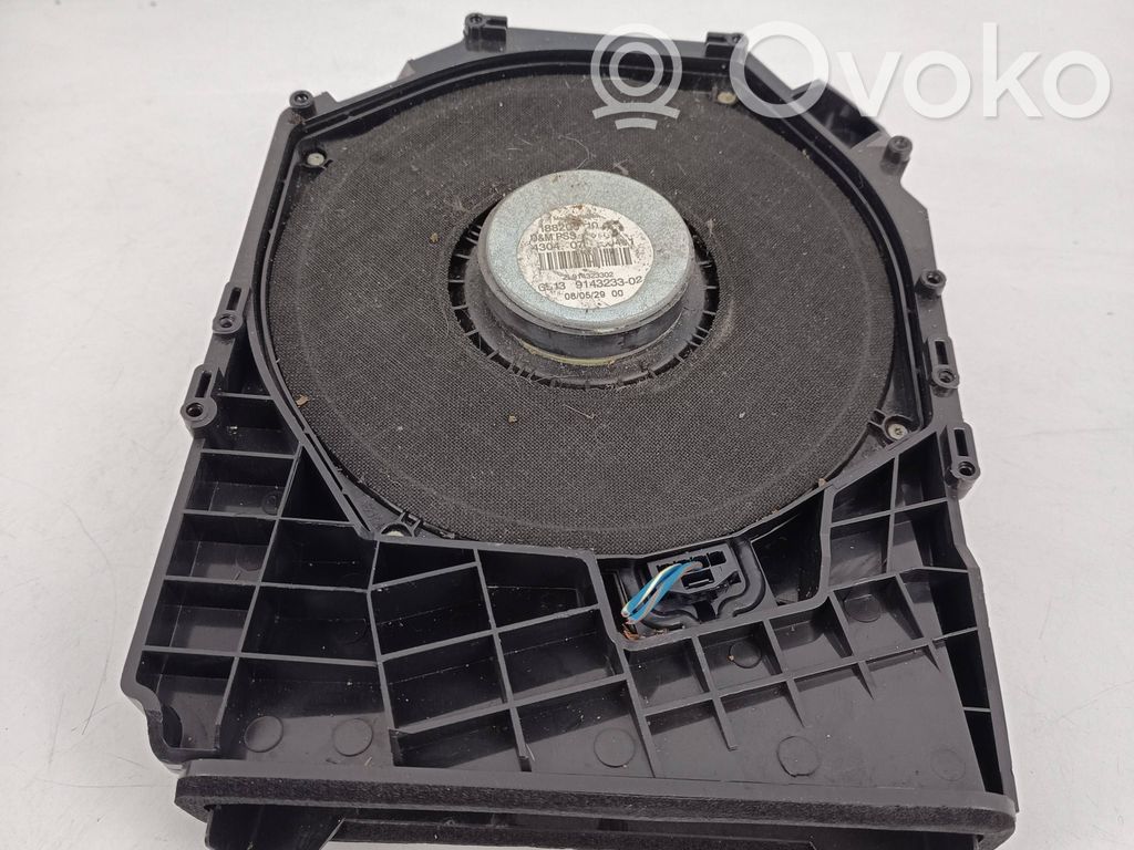 Subwoofer   9143233