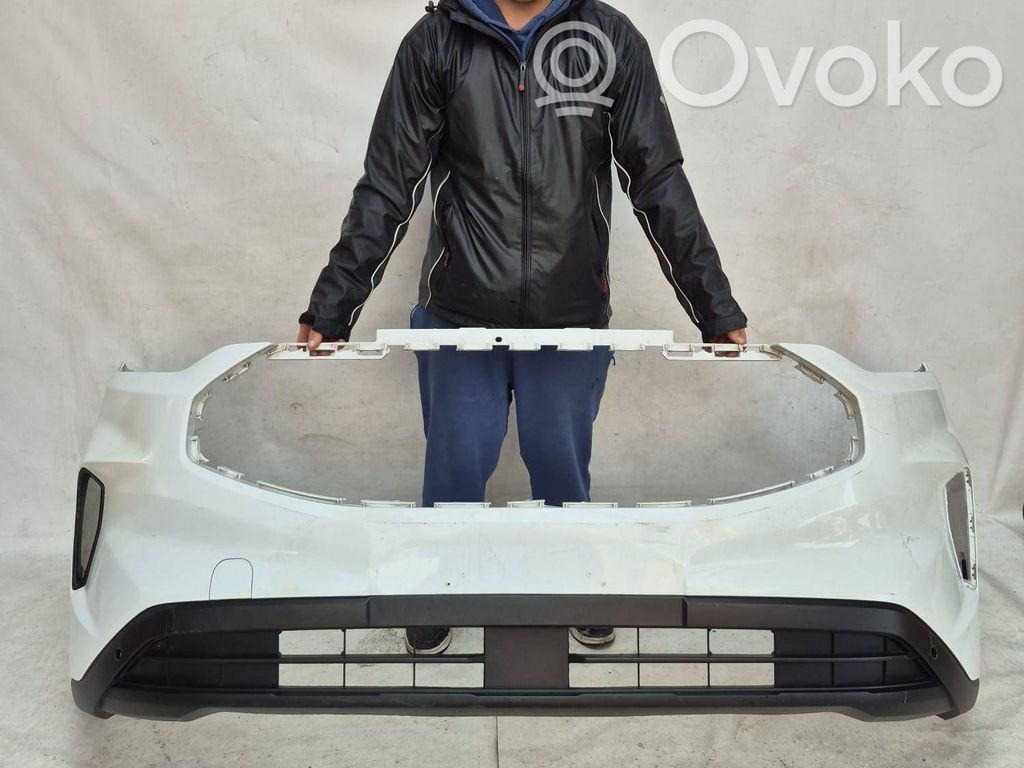 Front bumper   PZ3117F003D