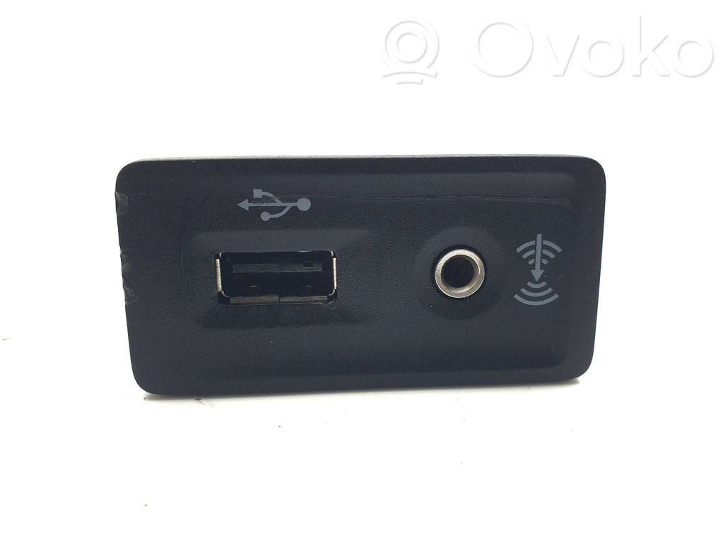 USB socket connector   95B035252A