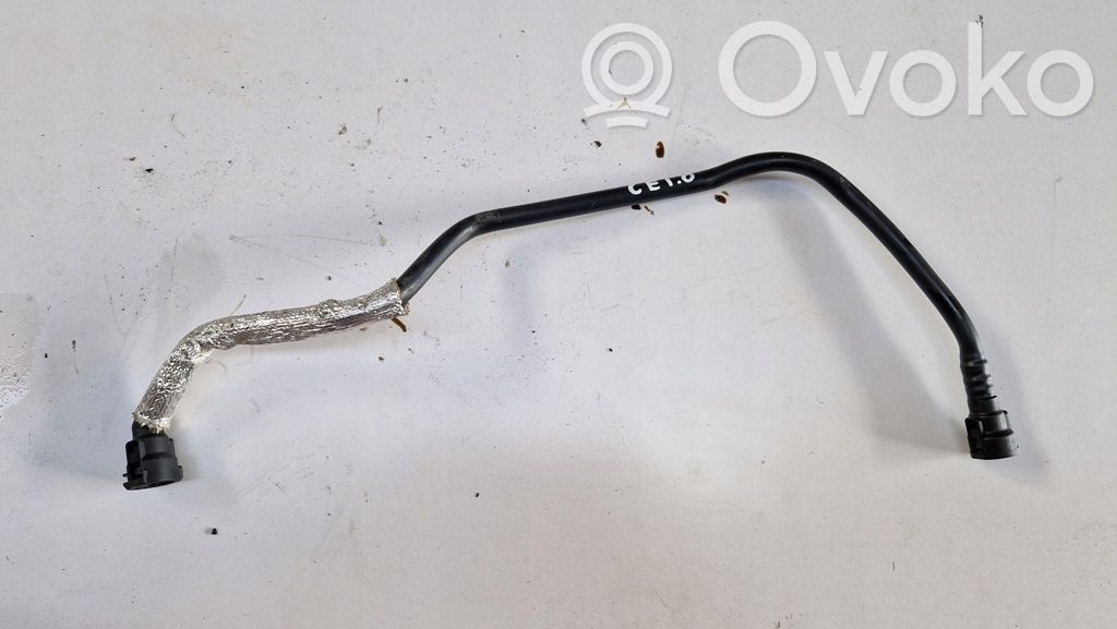 Opel Corsa E Degvielas caurulīte (-es) 