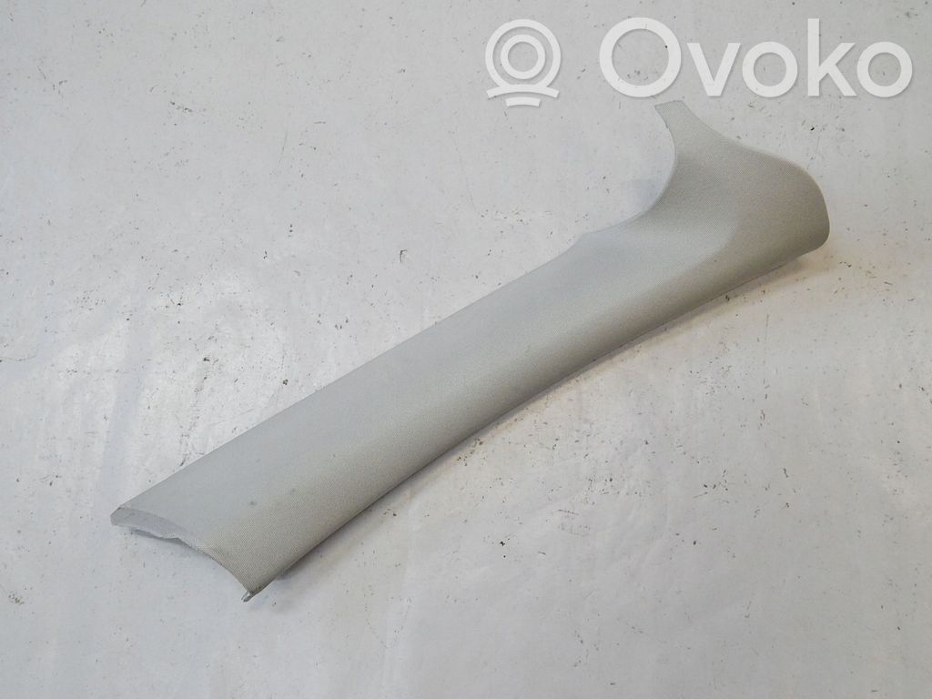 Opel Zafira C Osłona słupka szyby przedniej / A 