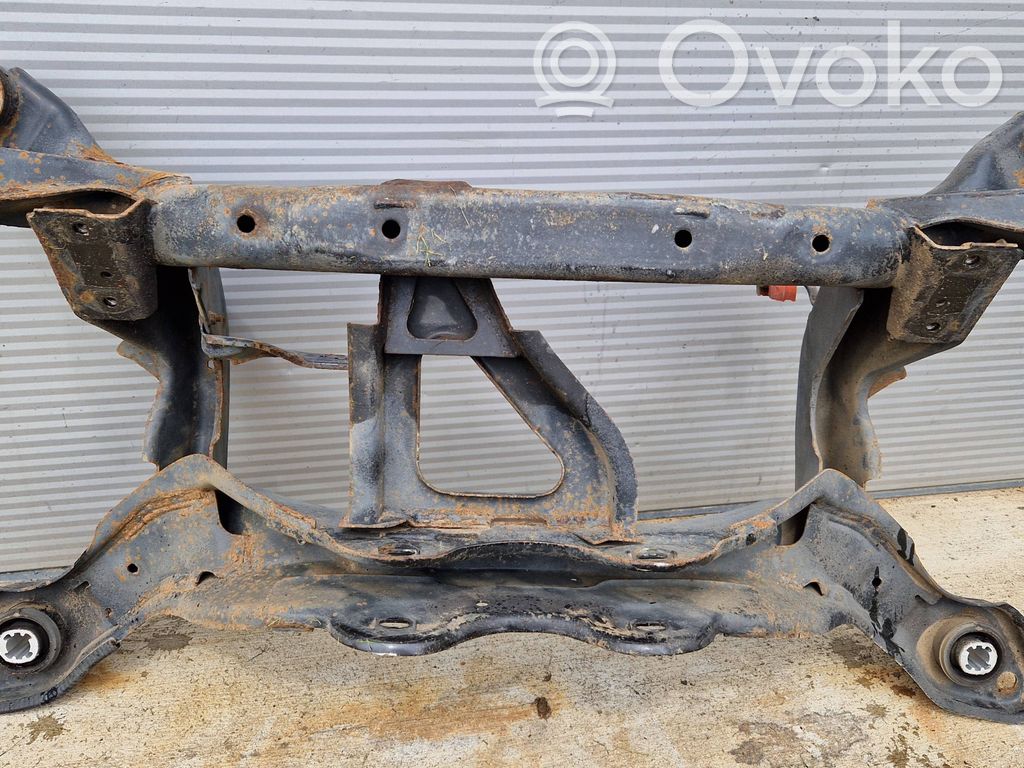 Volvo XC60 Rear beam 
