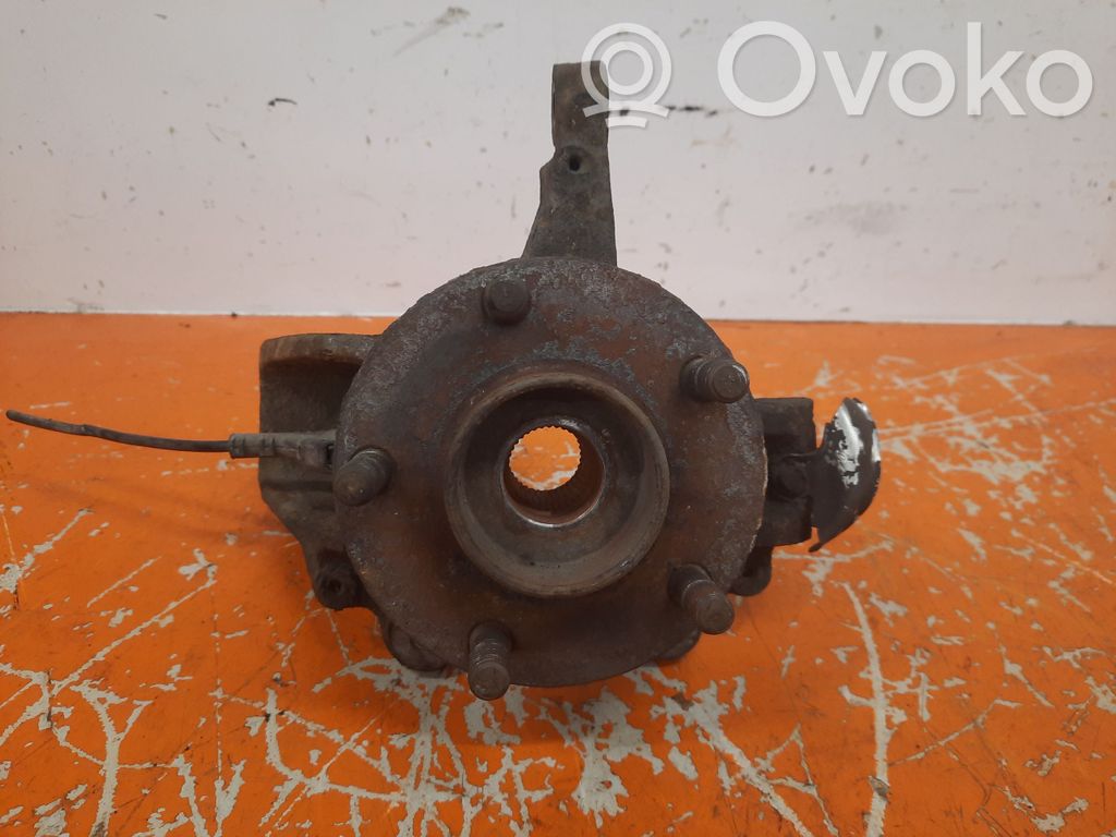 Ford Focus C-MAX Fuso a snodo con mozzo ruota anteriore 