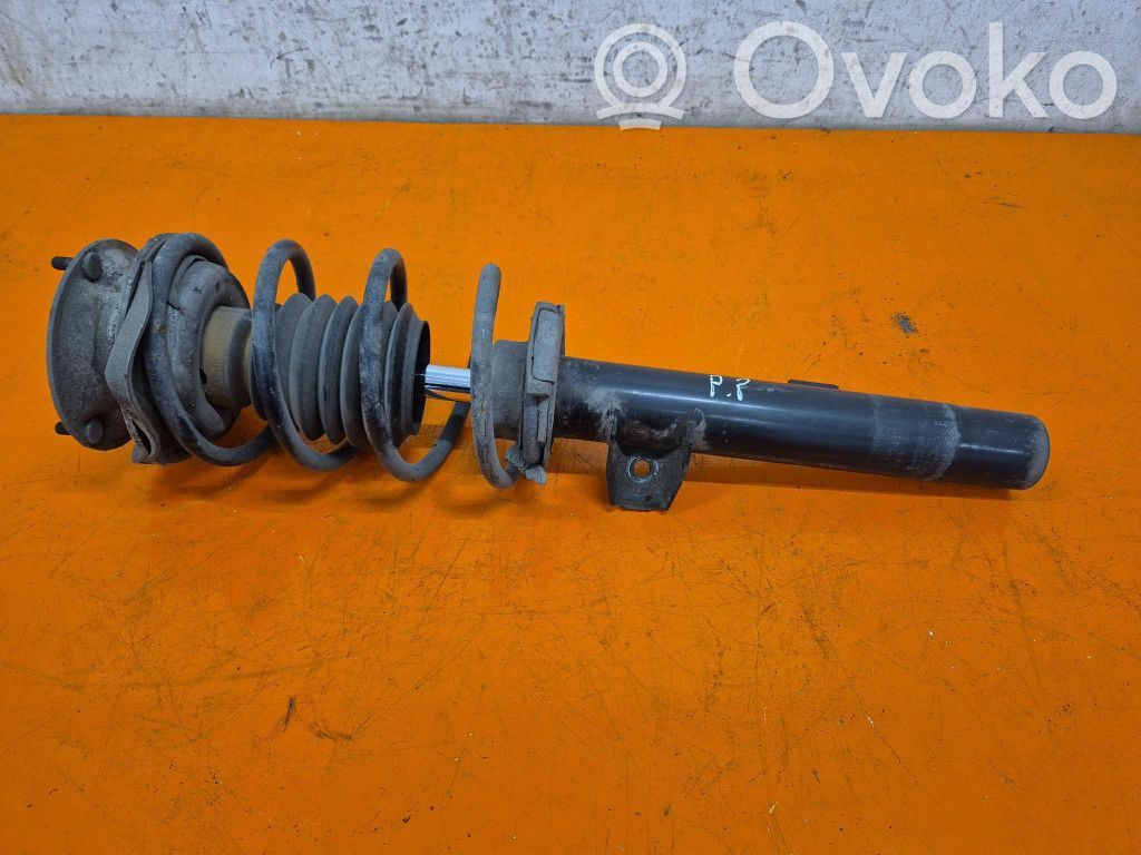 BMW 1 E81 E87 Front shock absorber with coil spring 