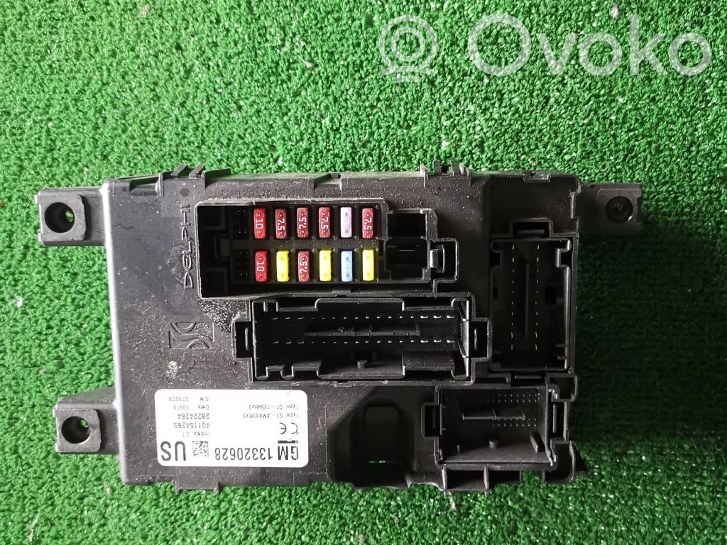 Opel Corsa D Saugiklių blokas 