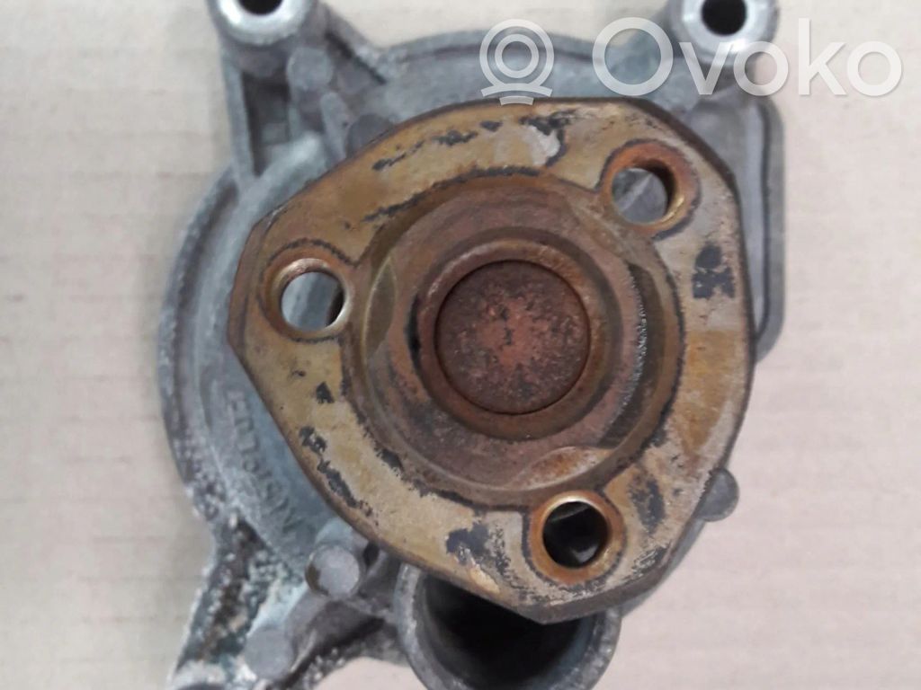 Volkswagen Golf VI Pompe de circulation d'eau 