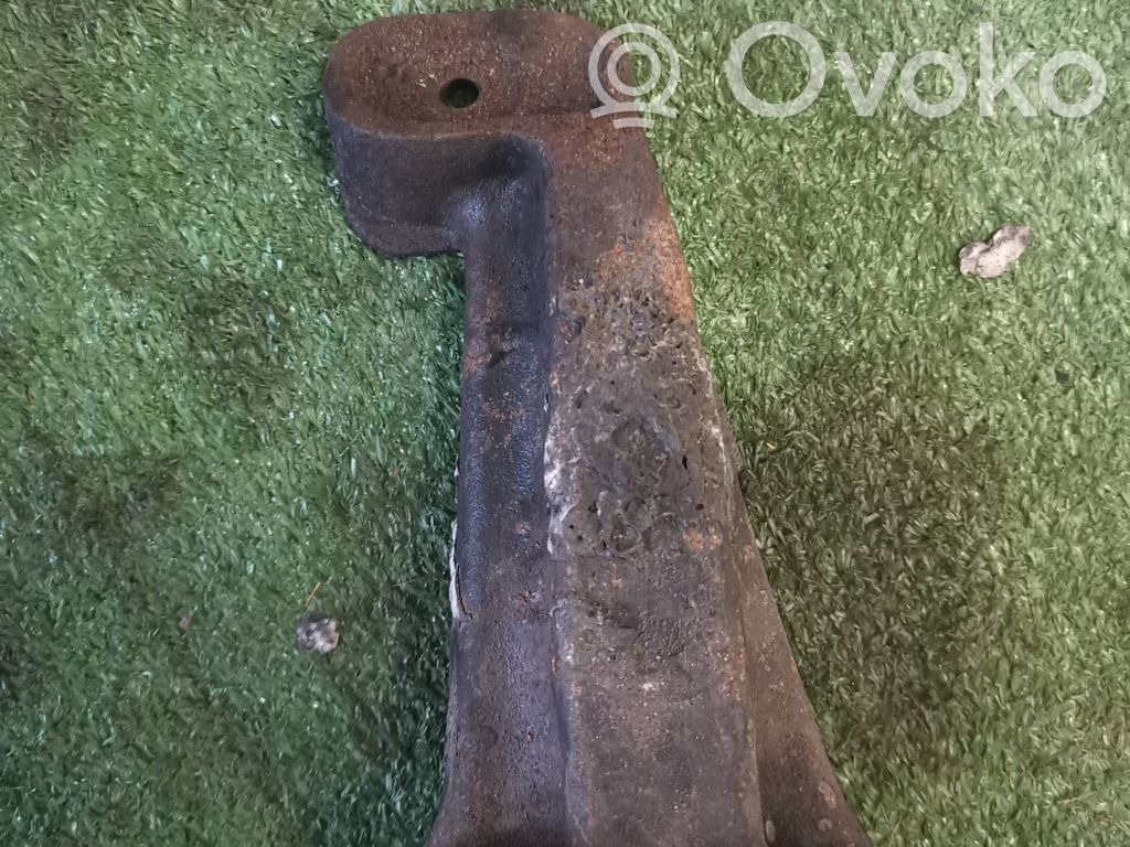 BMW X5 E53 Engine mounting bracket 