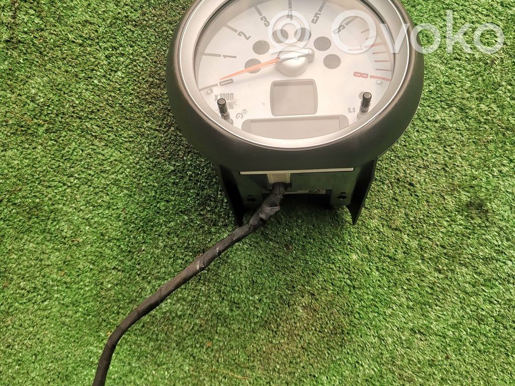 Mini One - Cooper R56 Speedometer (instrument cluster) 