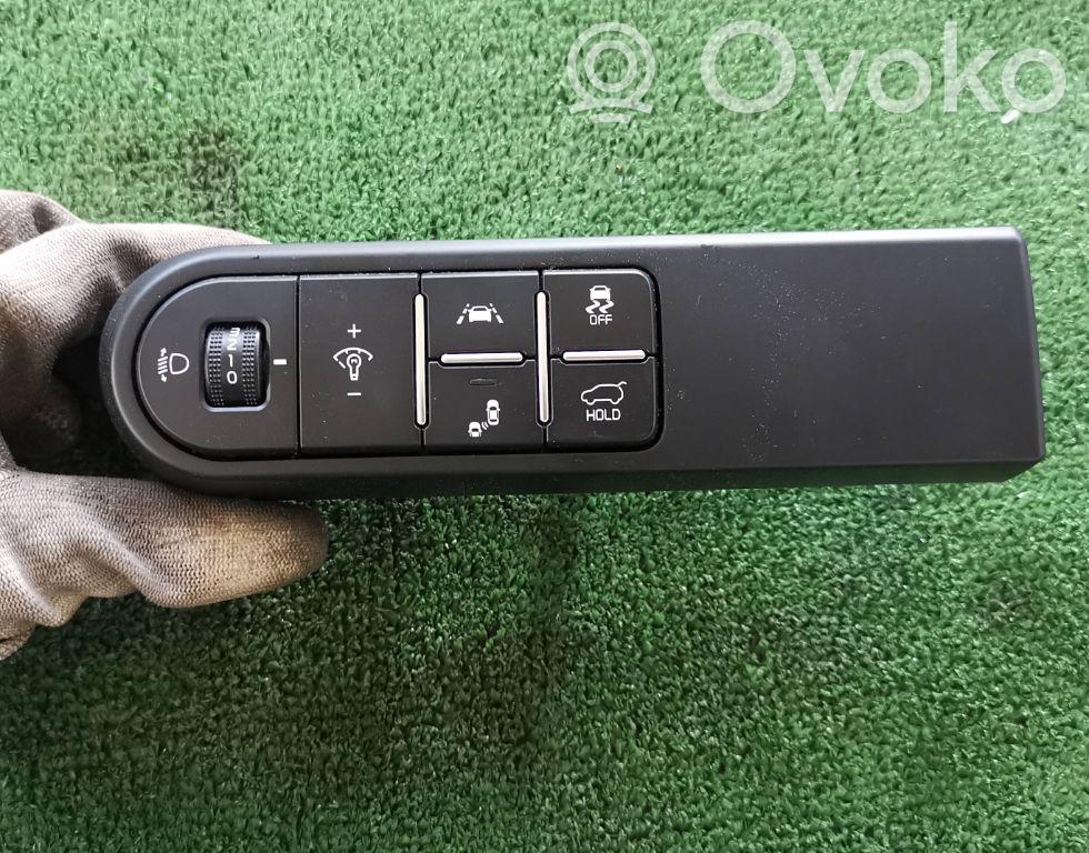 KIA Pro Cee'd III Unidad de control de la consola central 