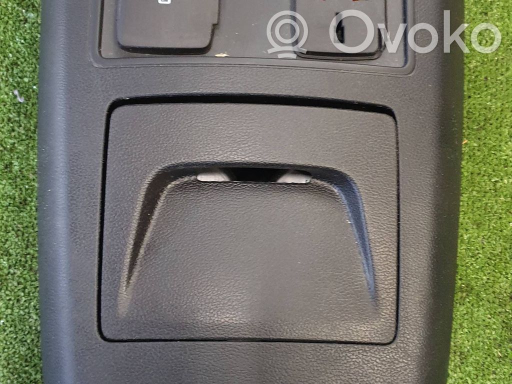 Ford Explorer VI Central console control unit 