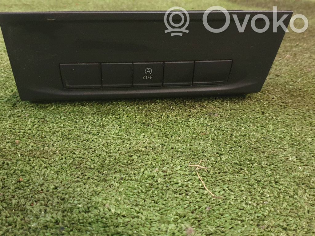Volkswagen Caddy Panel trim 