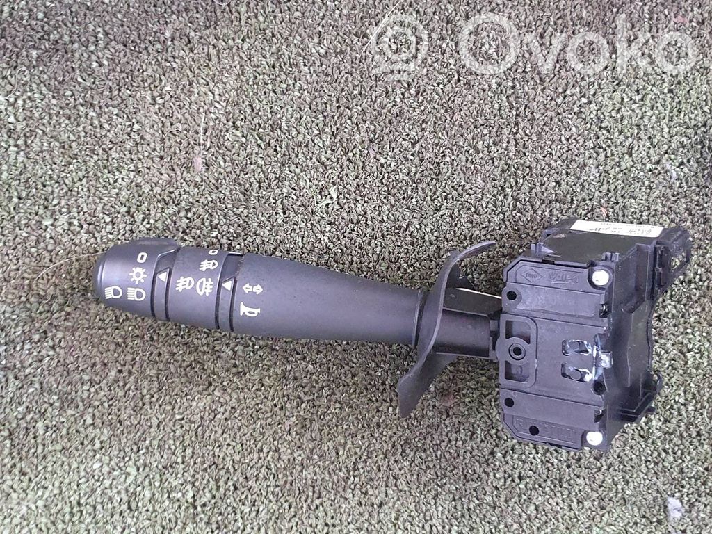 Dacia Sandero Indicator stalk 
