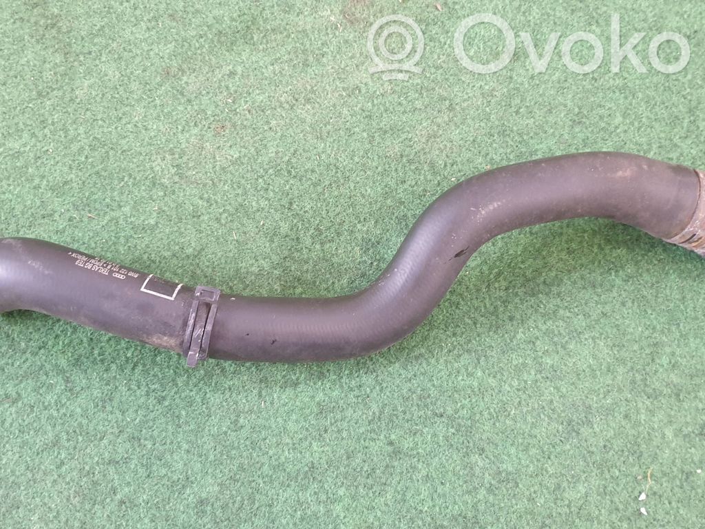 Audi A4 S4 B9 8W Engine coolant pipe/hose 