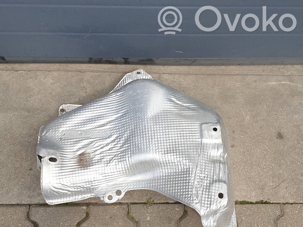 Audi A4 S4 B9 Protección térmica del escape 
