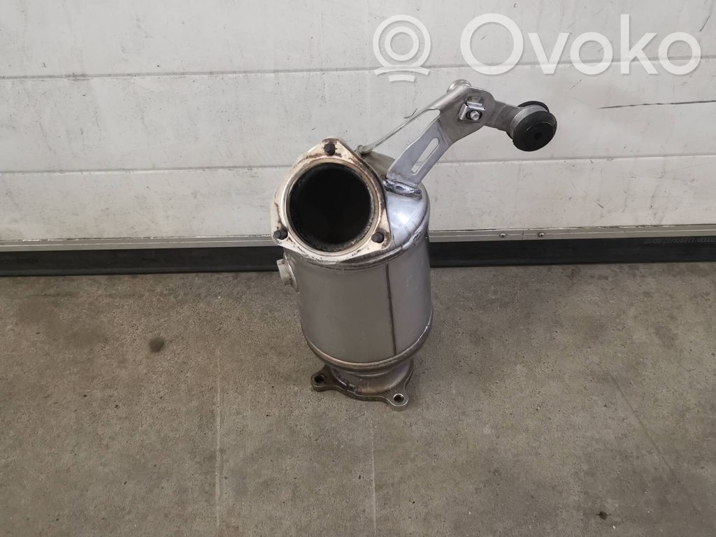 Audi A4 S4 B9 8W Filtr cząstek stałych Katalizator / FAP / DPF 