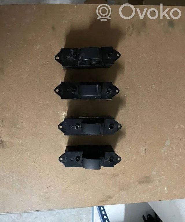 Interruptor del elevalunas eléctrico   8608A100,8608A099,8608A101,MR587944