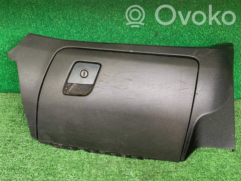 Fiat Doblo Glove box 