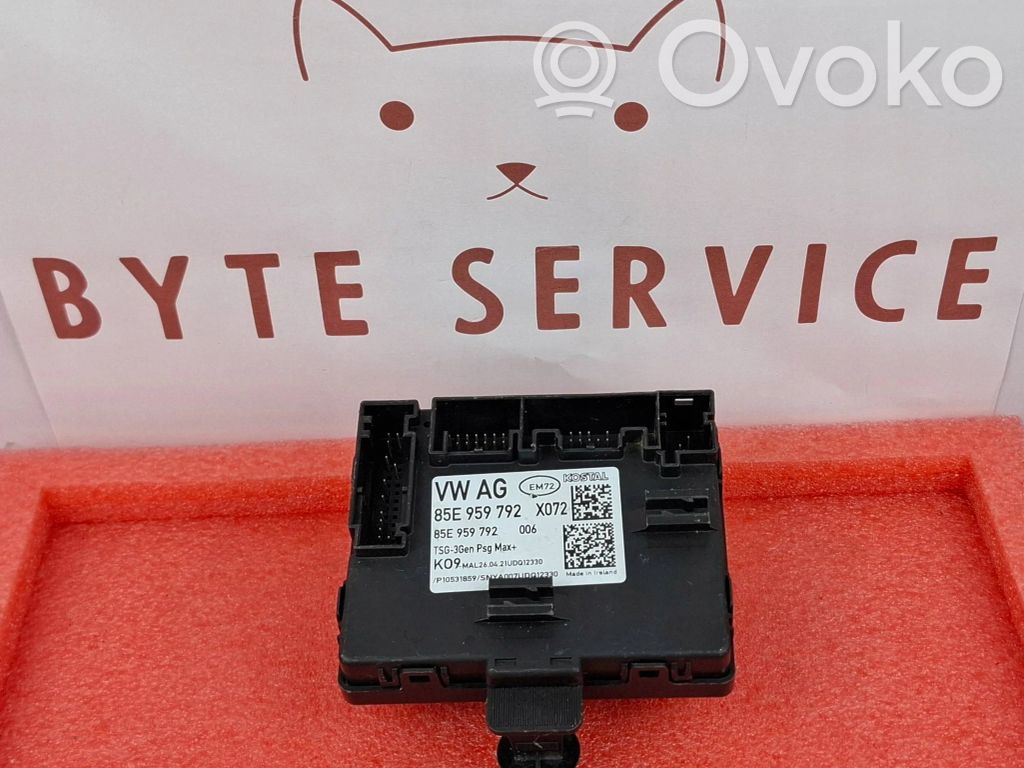 Door control unit/module   85E959792