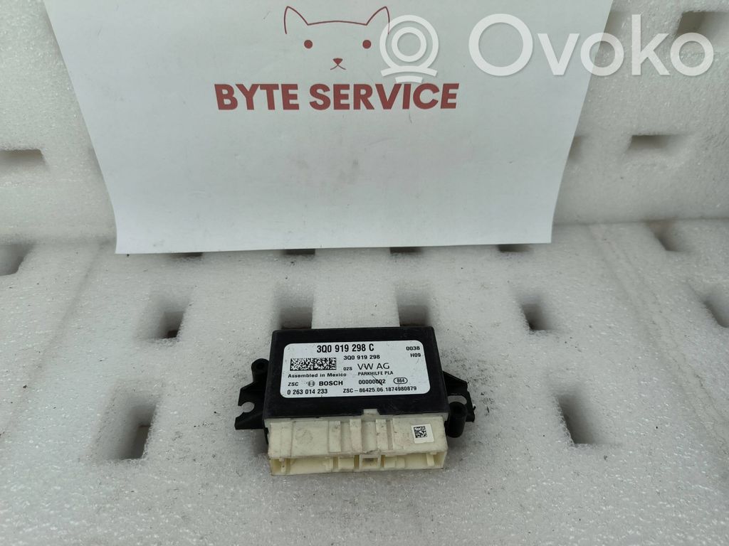 Volkswagen Tiguan Parking PDC control unit/module 