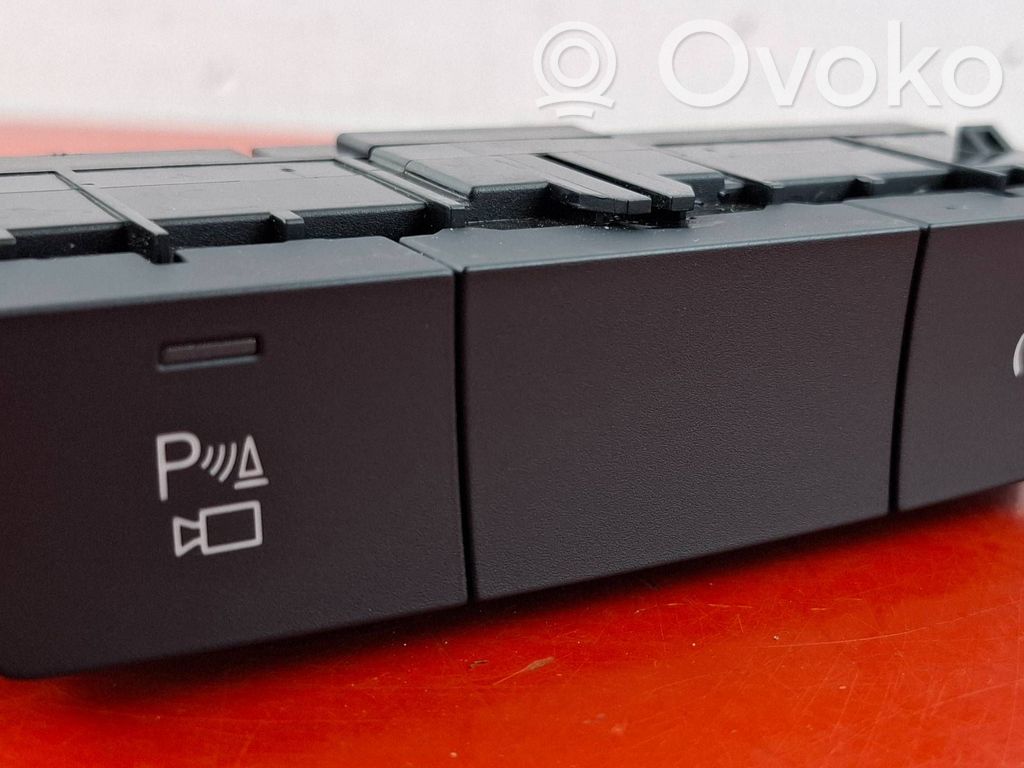 Audi e-tron Parking (PDC) sensor switch 
