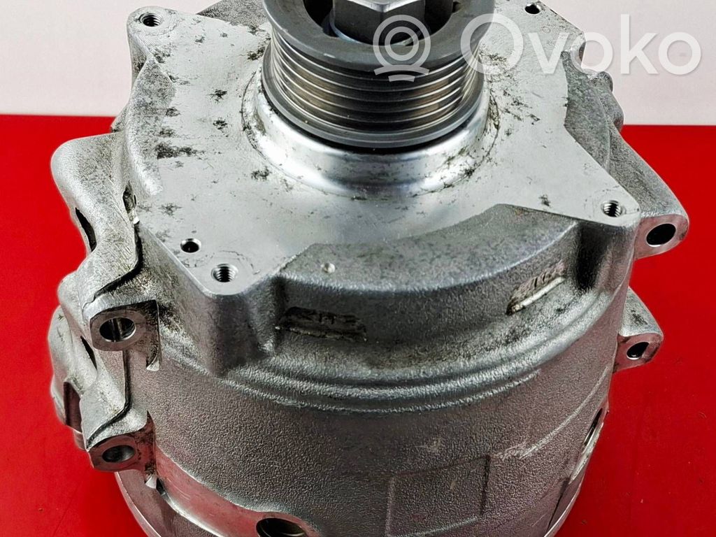 Audi A8 S8 D5 Ģenerators 