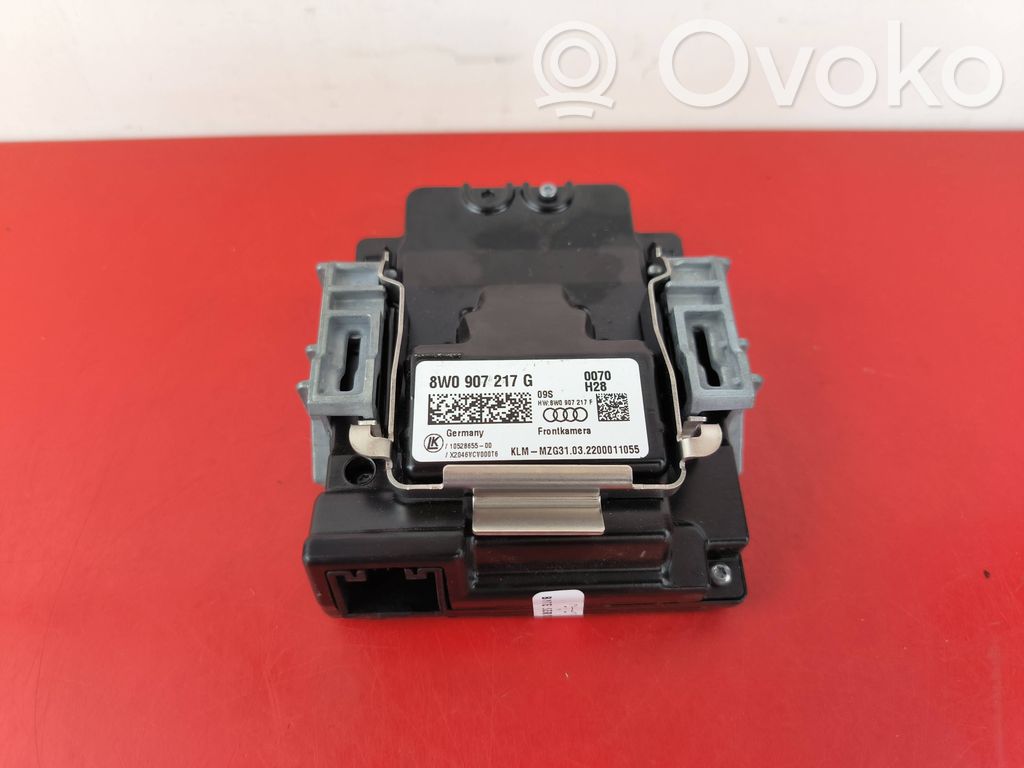 Windshield/windscreen camera   8W0907217G