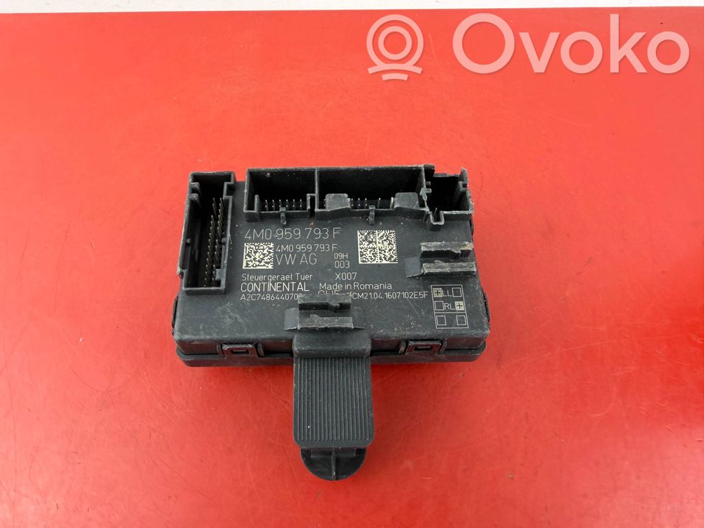 Audi A4 S4 B9 Unidad de control/módulo de la puerta 
