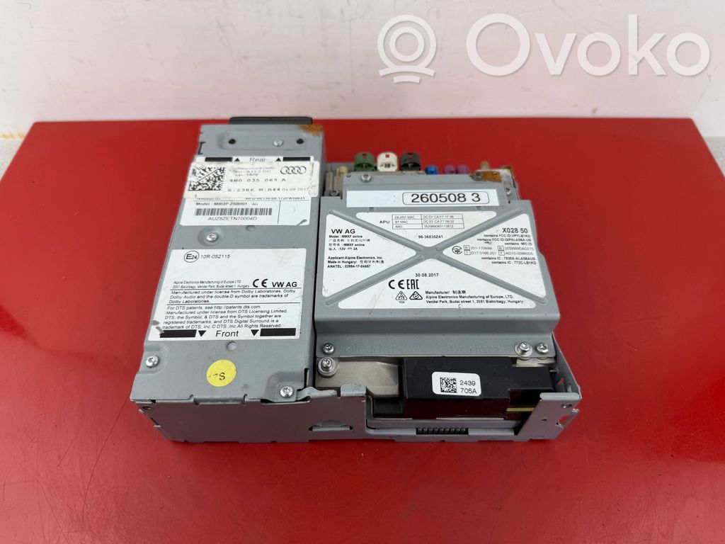 Audi A8 S8 D5 Panel / Radioodtwarzacz CD/DVD/GPS 