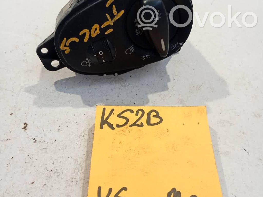 Light switch   98AG13A024AF