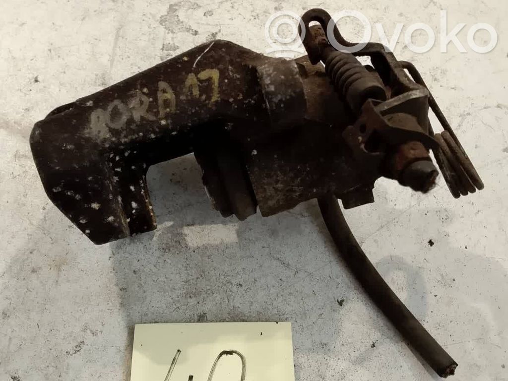 Volkswagen Bora Tylny zacisk hamulcowy 