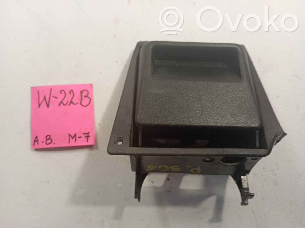 Peugeot 306 Panel popielniczki deski rozdzielczej 