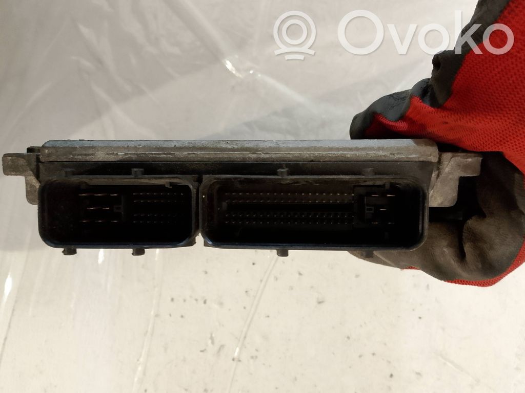 Skoda Fabia Mk1 (6Y) Engine control unit/module 