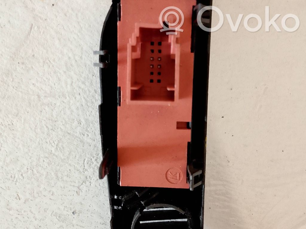 Citroen C3 Cruise control switch 
