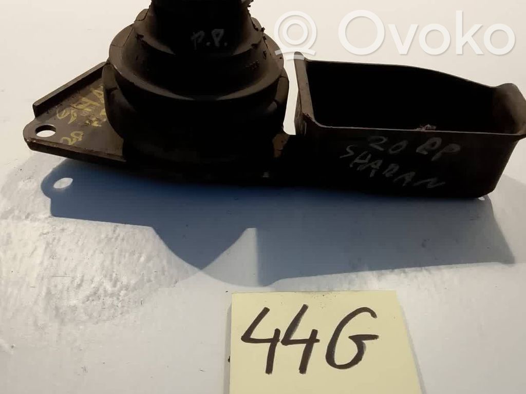 Volkswagen Sharan Engine mount vacuum valve 