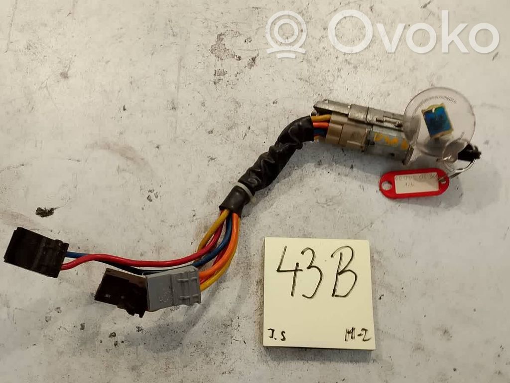 Renault Megane I Ignition lock 