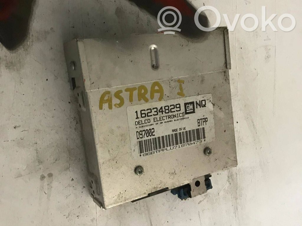 Opel Astra F Engine control unit/module 