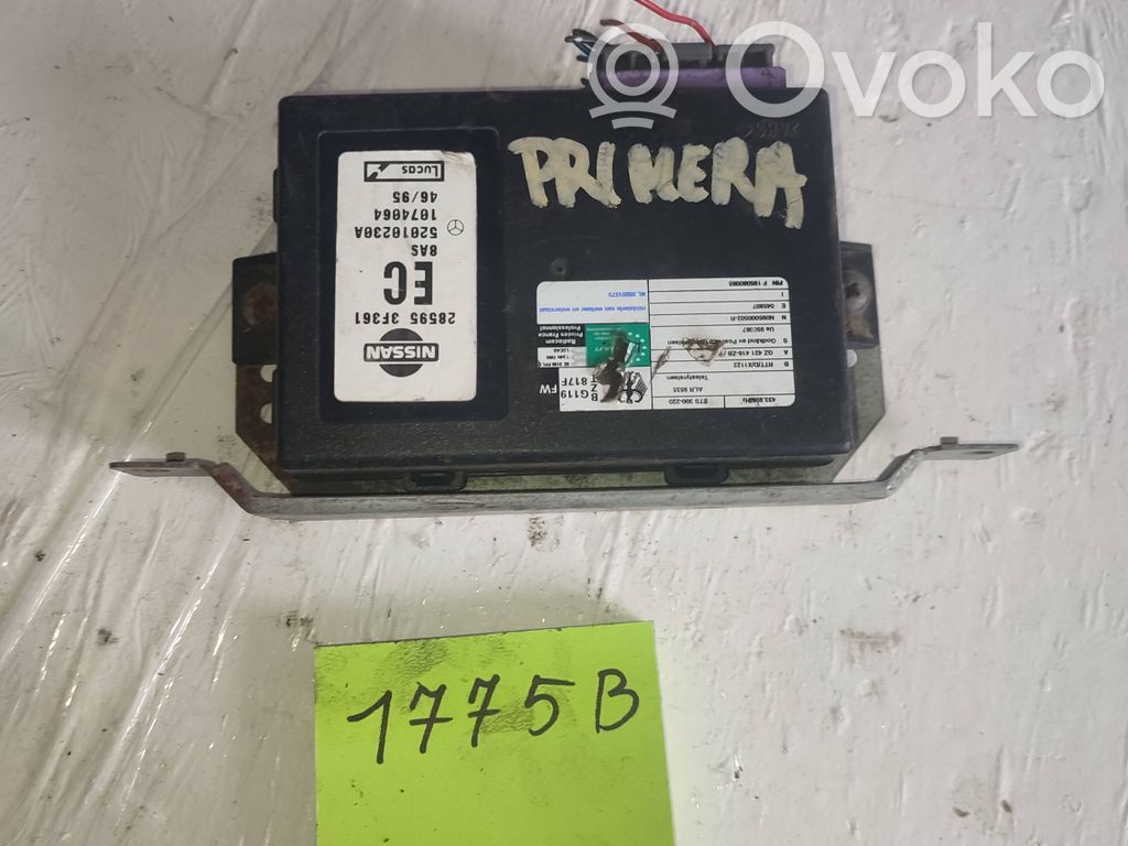 Nissan Primera Door central lock control unit/module 