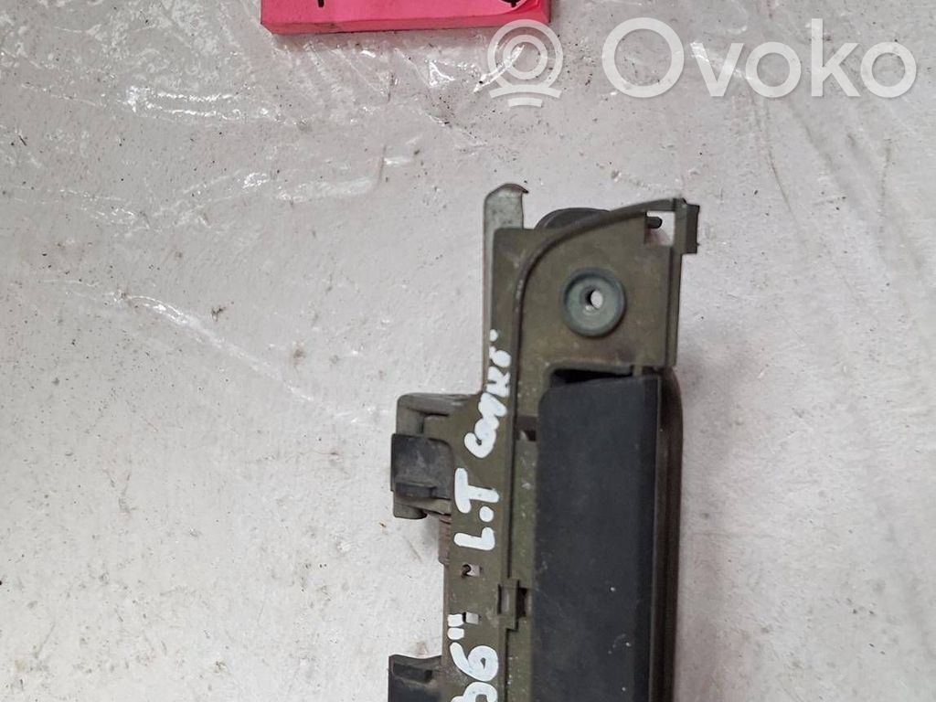 BMW 3 E36 Manecilla externa puerta delantera 